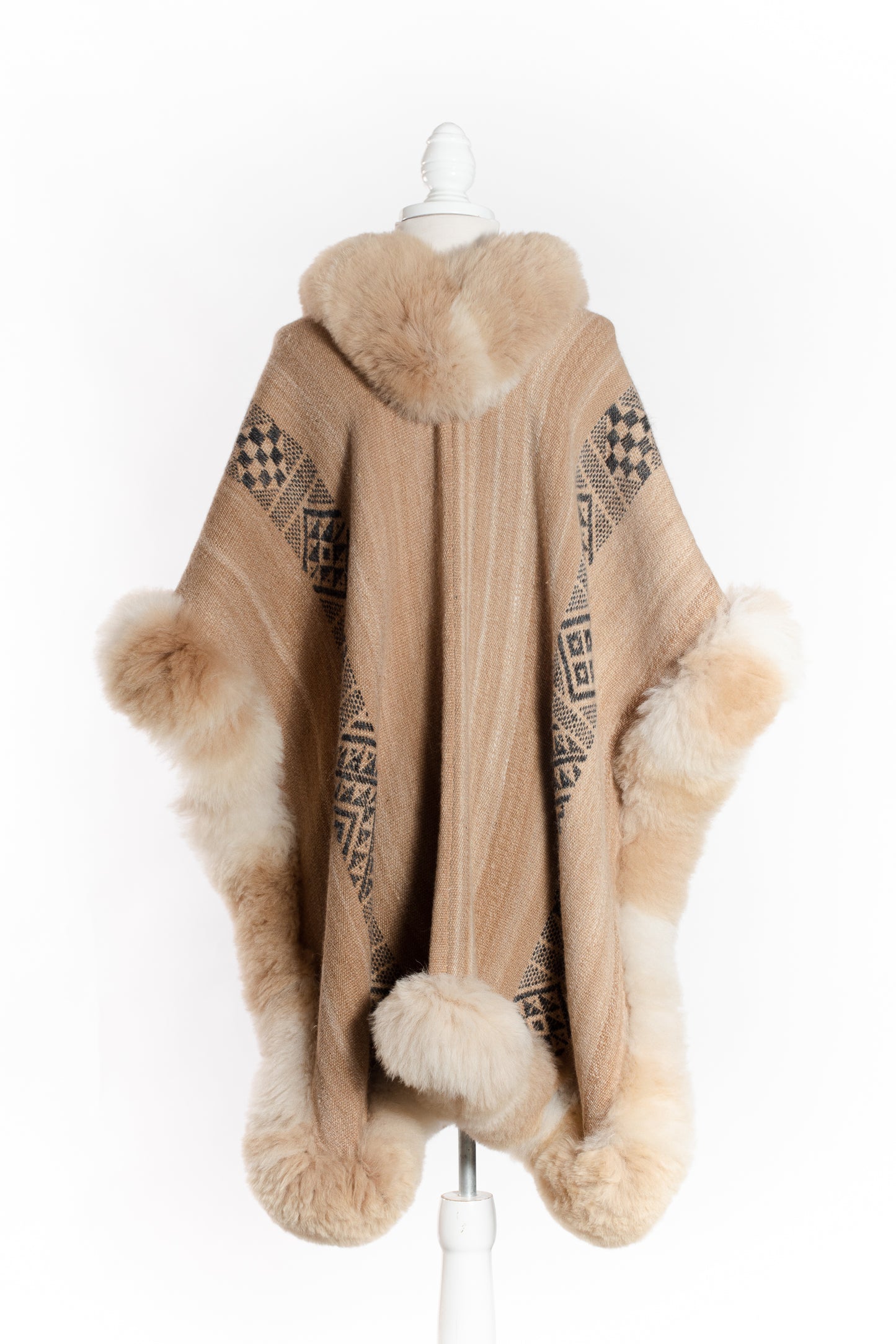 002 | Caramel Handwoven Alpaca Cape