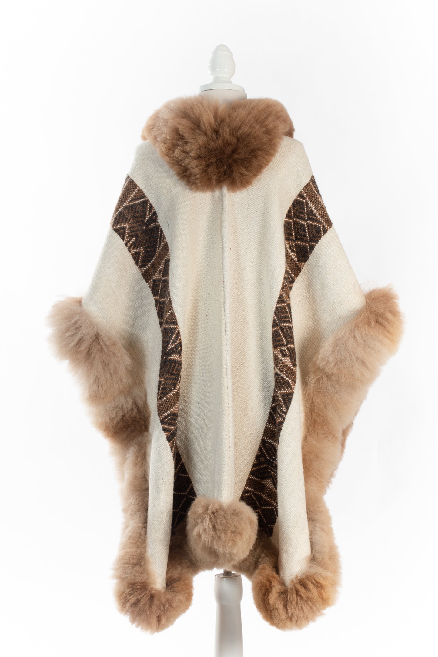 014 | Cream Handwoven Alpaca Cape
