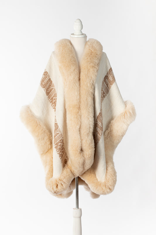 047 | Cream Handwoven Alpaca Cape