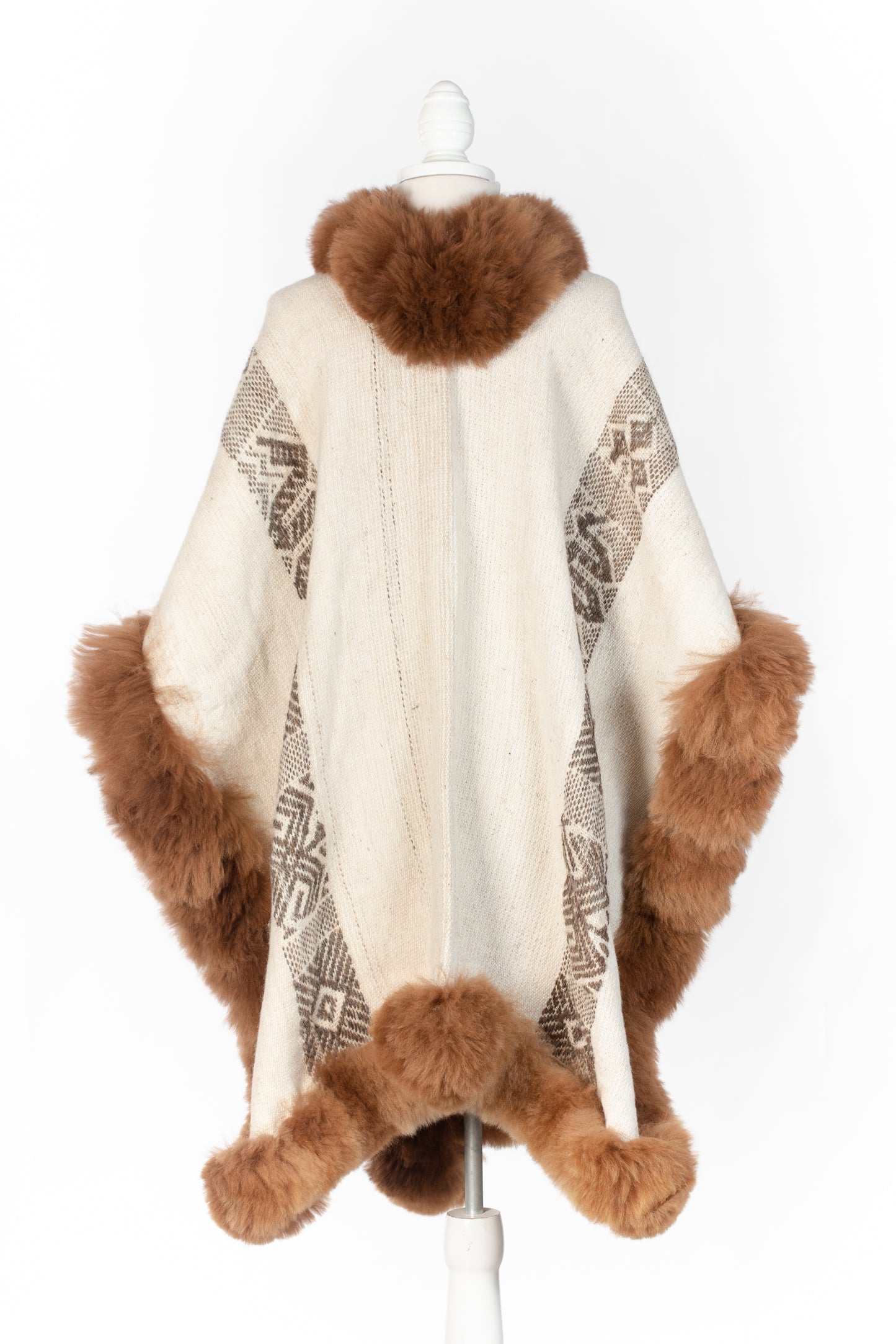 022 | Cream Handwoven Alpaca Cape