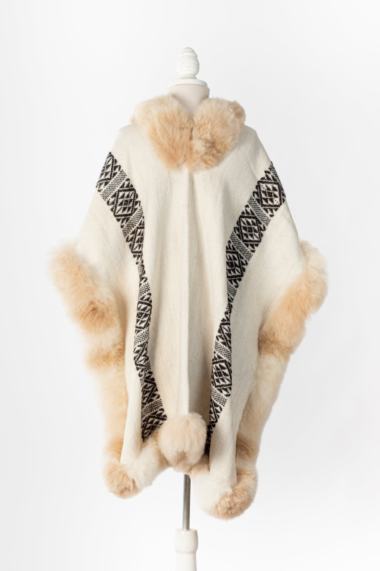 052 | Cream Handwoven Alpaca Cape