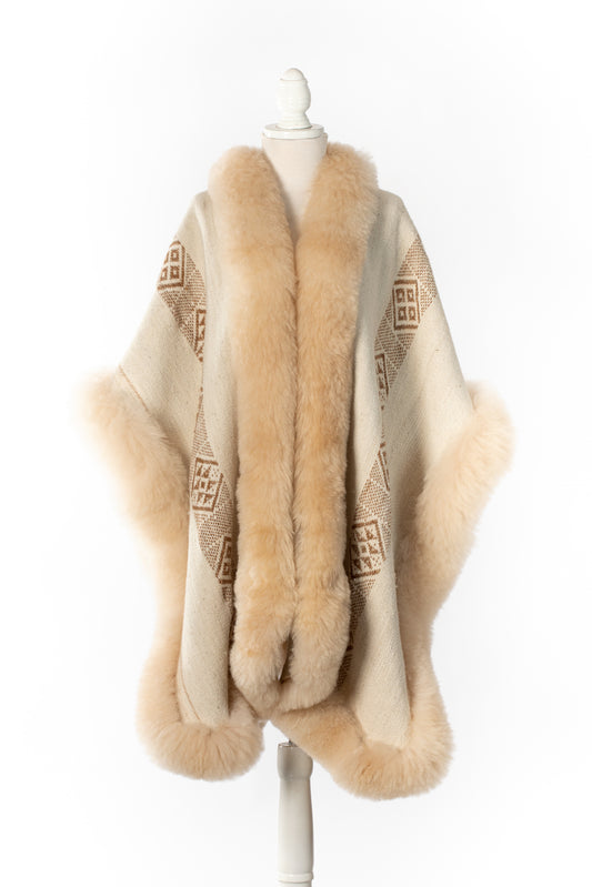030 | Cream Handwoven Alpaca Cape